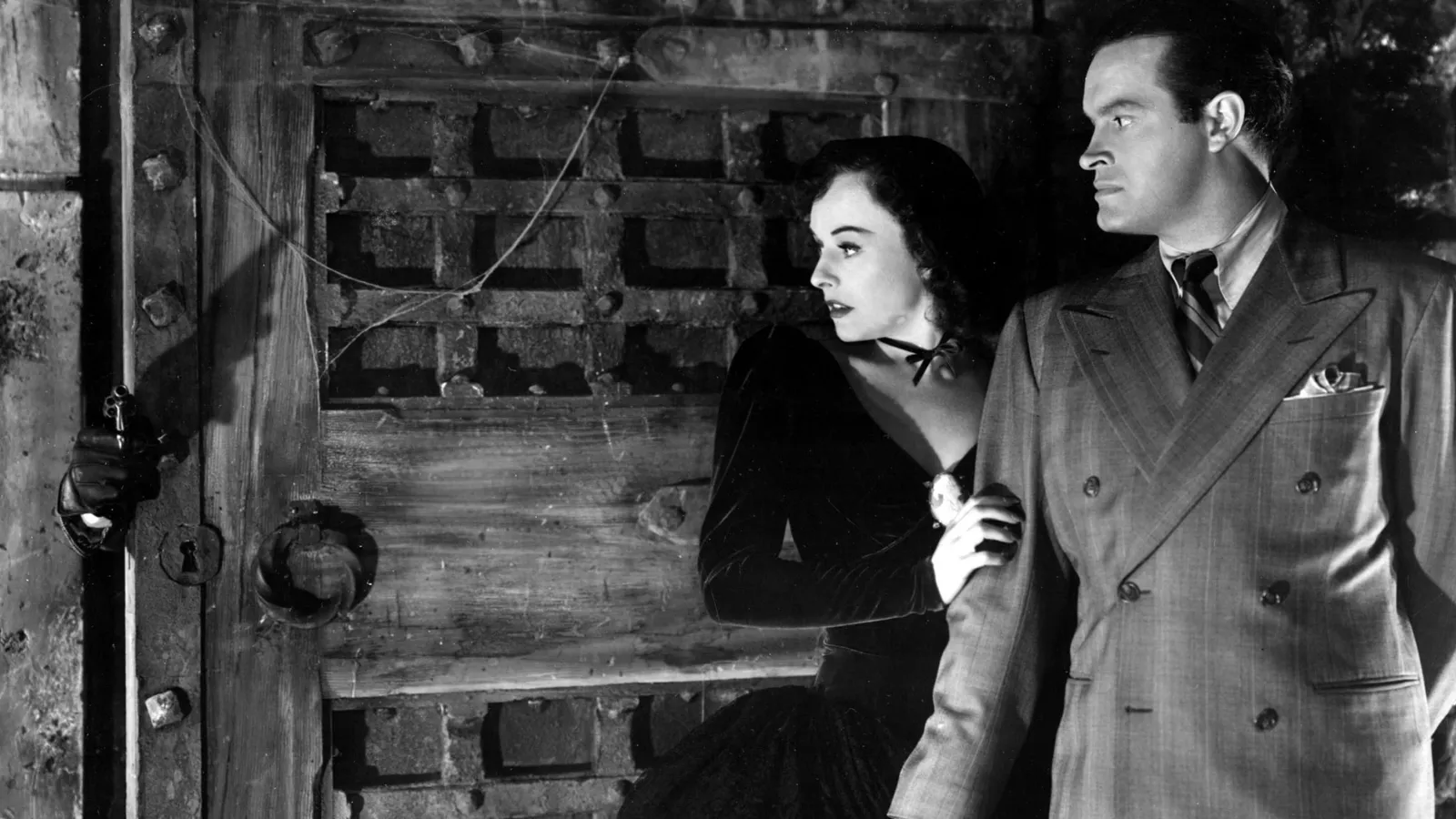 La donna e lo spettro streaming ita