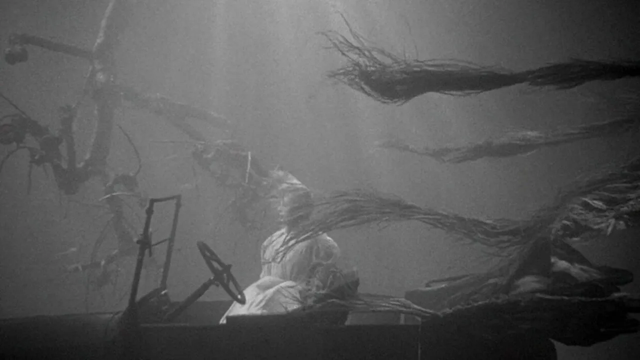 La morte corre sul fiume streaming ita