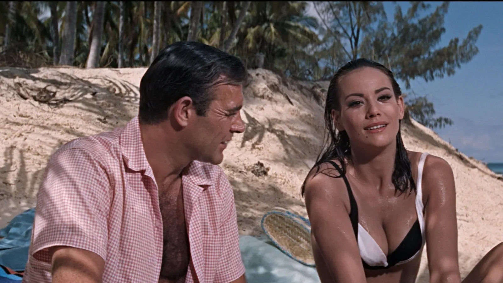 Agente 007 - Thunderball - Operazione tuono streaming ita