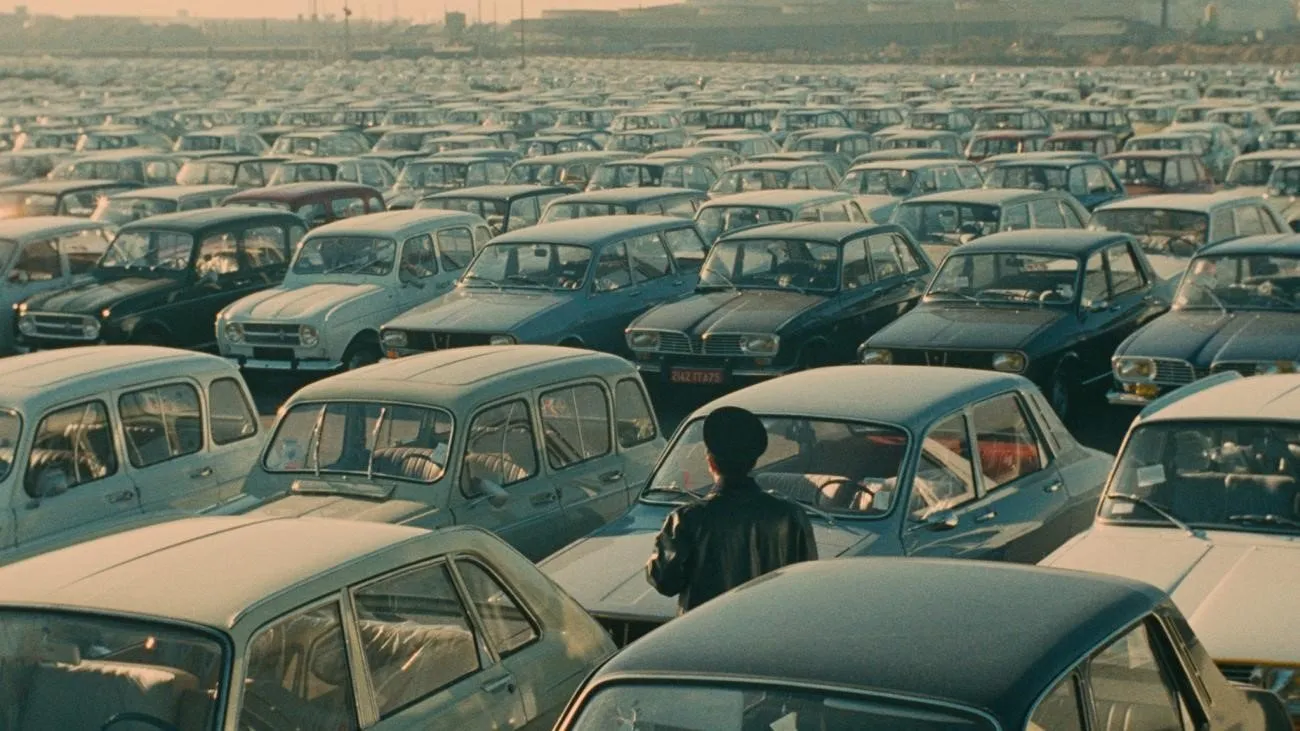Monsieur Hulot nel caos del traffico streaming ita