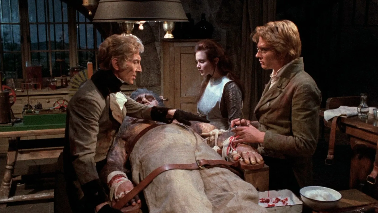 Frankenstein e il mostro dell'inferno streaming ita