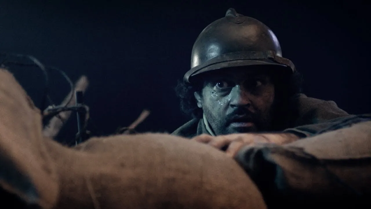 Scemo di guerra streaming ita