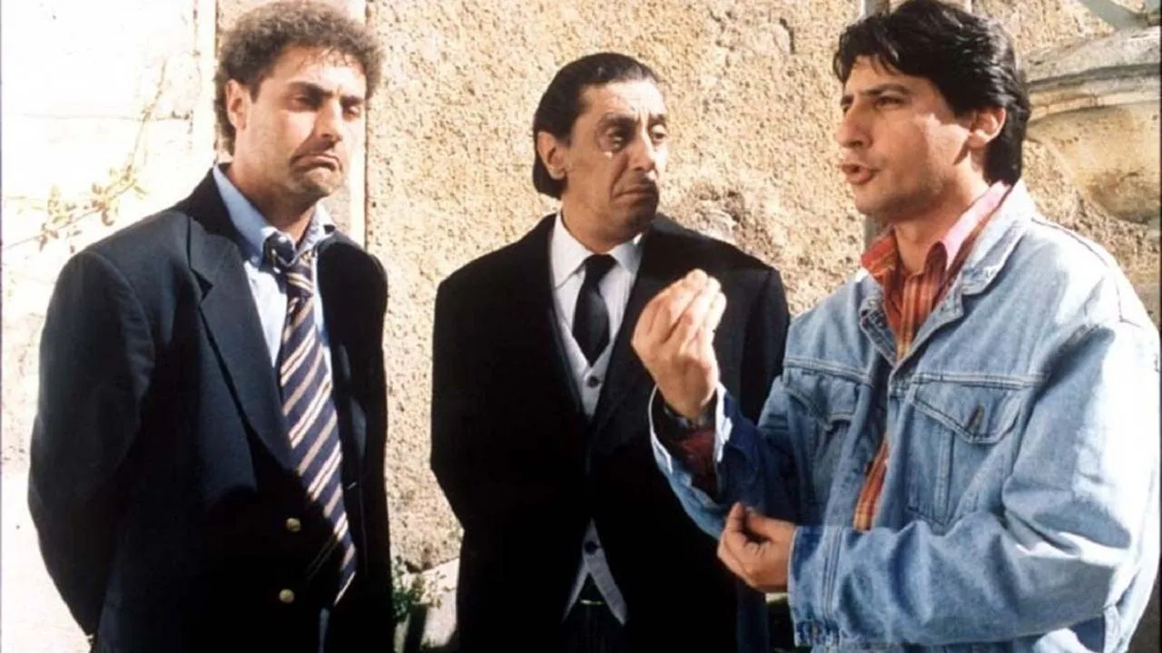 Fratelli coltelli streaming ita
