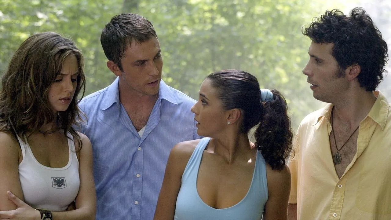 Wrong Turn - Il bosco ha fame streaming ita