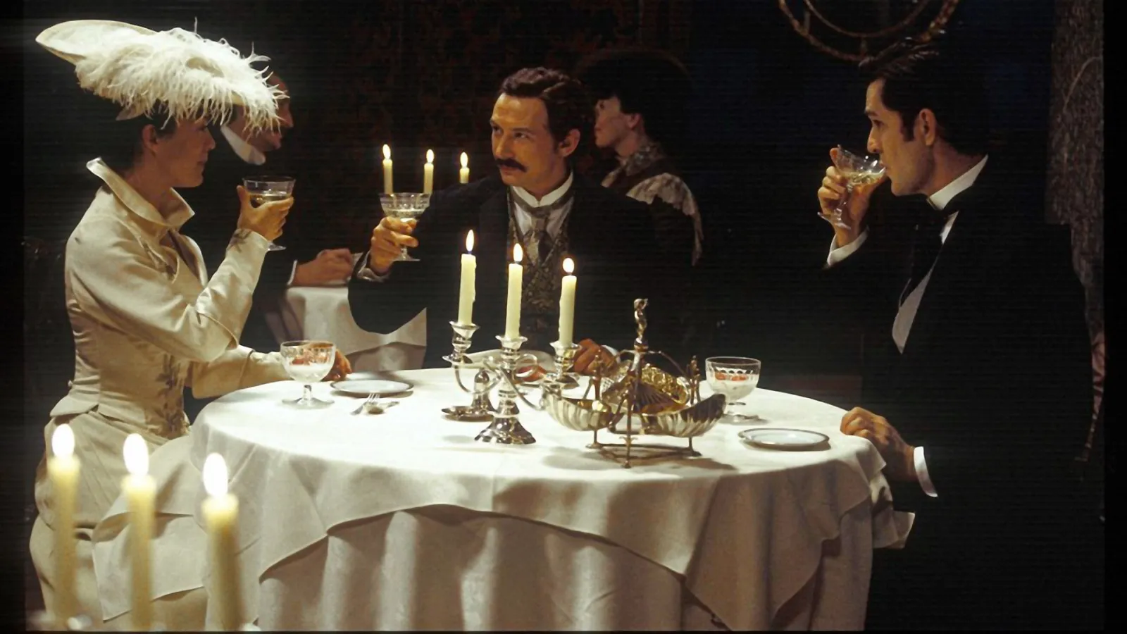 Sherlock Holmes ed il caso della calza di seta streaming ita