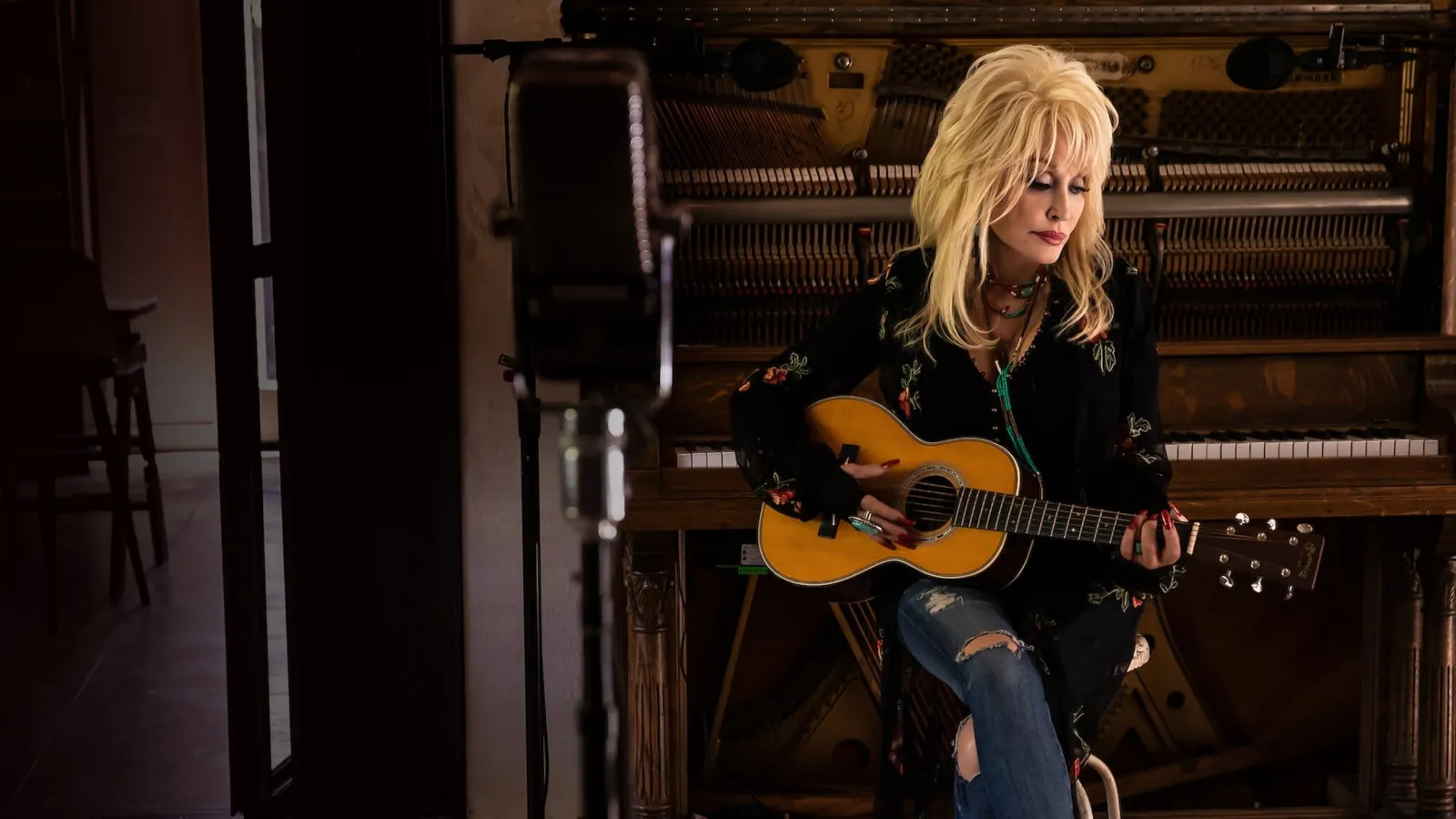 Dolly Parton: Here I Am streaming ita