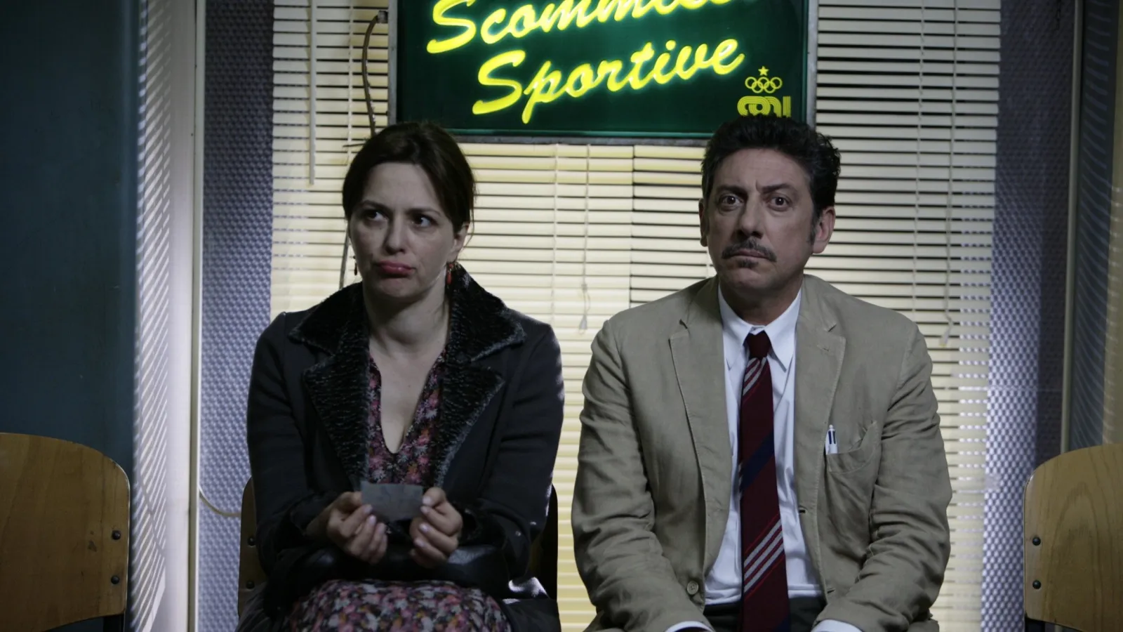Tris di donne e abiti nuziali streaming ita