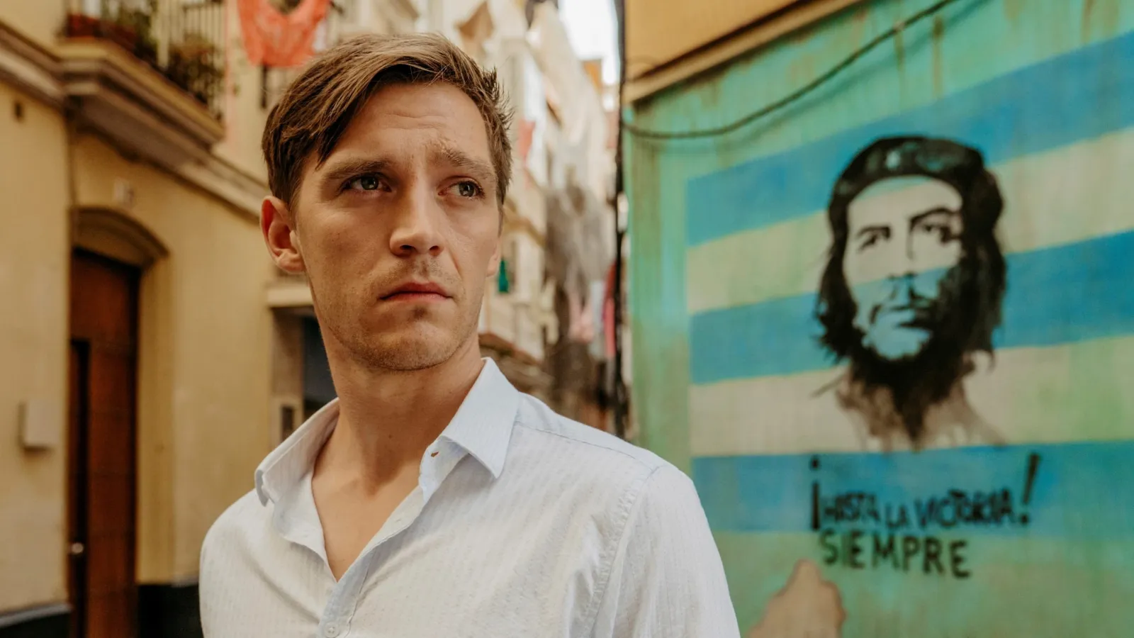 La verità inventata - A thousand lines streaming ita