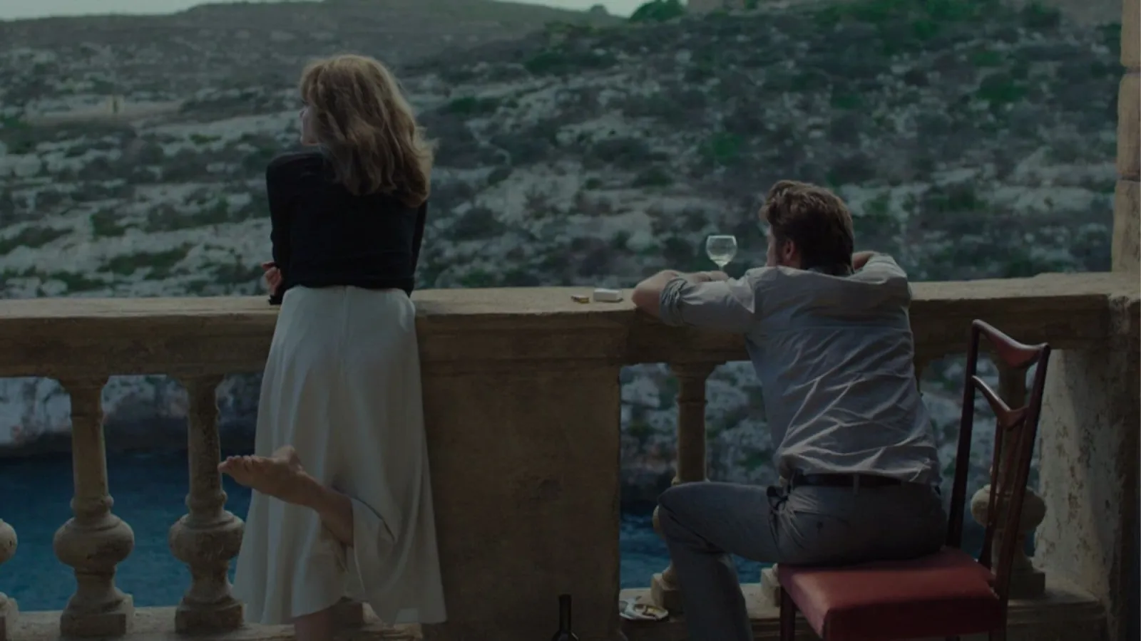 By the sea streaming ita