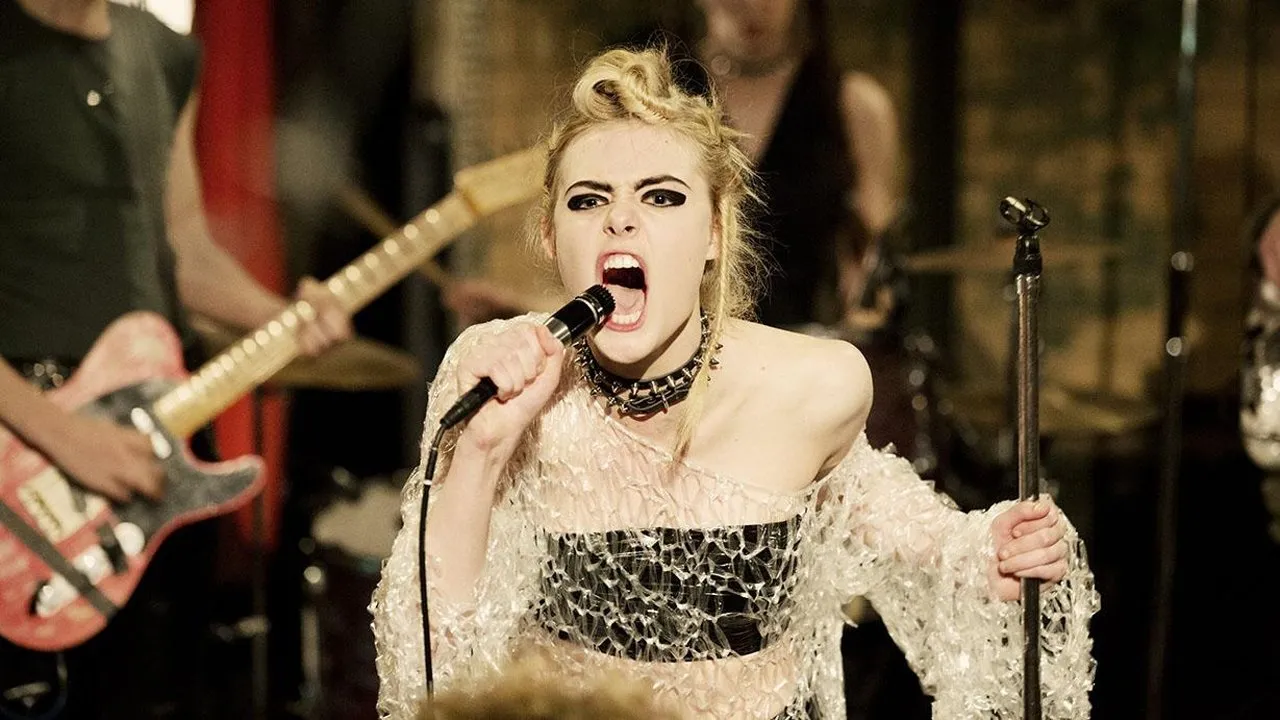La ragazza del punk innamorato streaming ita