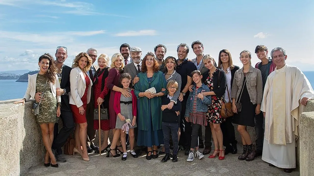 A casa tutti bene streaming ita